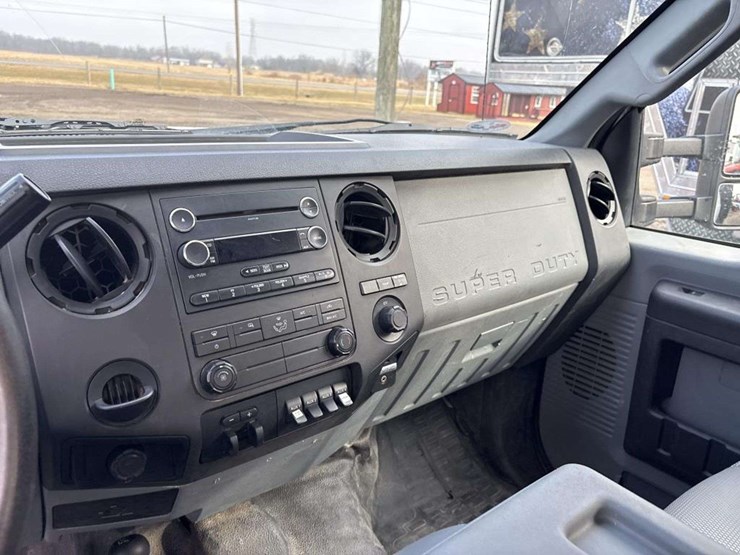 2016-ford-f350-image-22