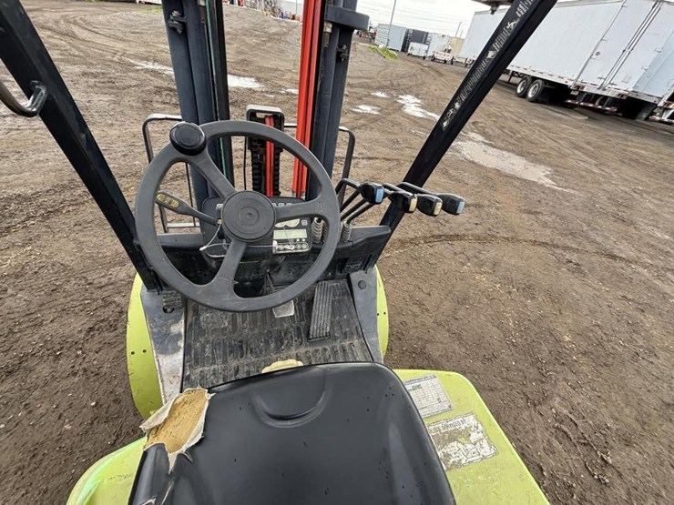 2012-clark-c25l-image-18