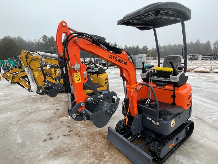#5403-•-ats-me18-mini-excavator-image-1