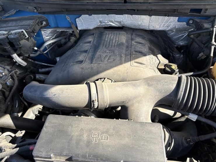 2011-ford-f150-image-12