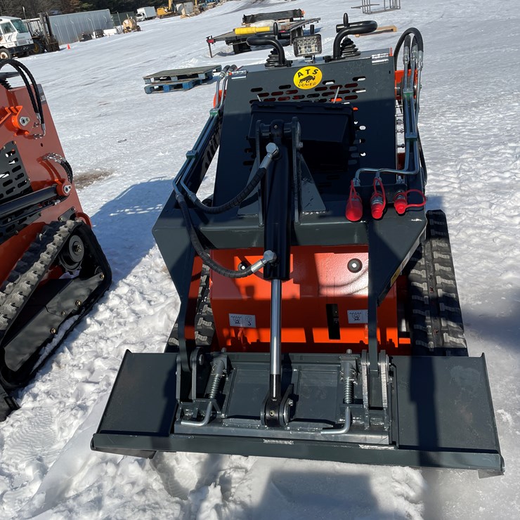 #5330 • ATS 2025 Mini Skid Steer Loader T460