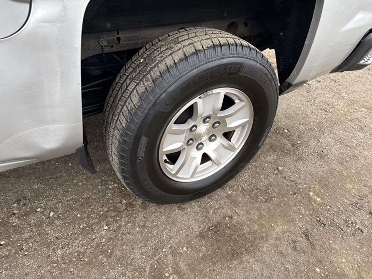 2017-chevrolet-silverado-1500-image-9