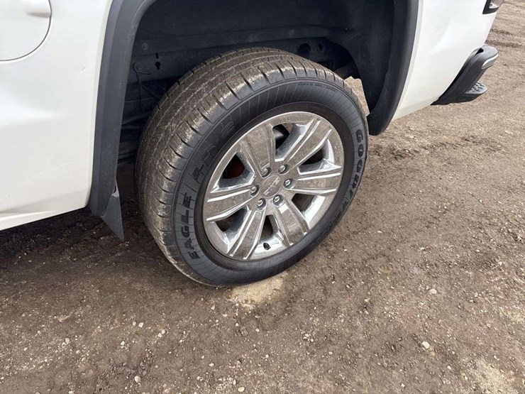 2018-gmc-1500-image-9