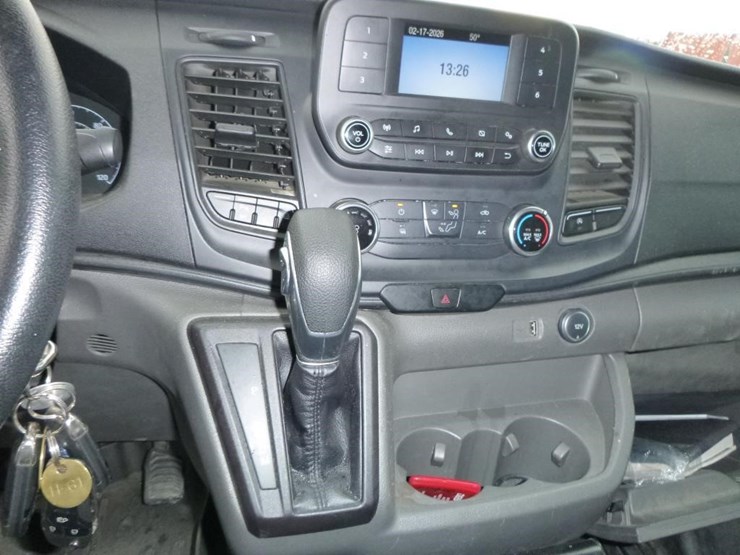 2020-ford-transit-image-10