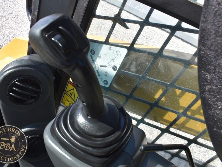 2018-caterpillar-299d2-image-54