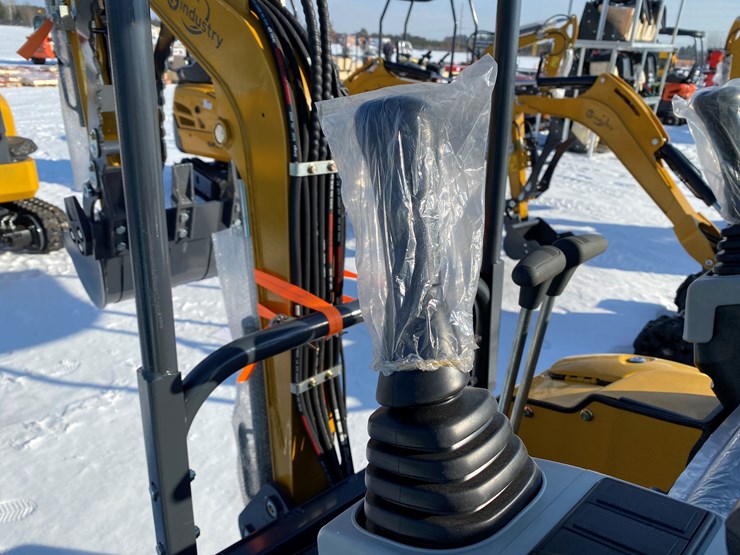 #5359-•-2026-unused-cfg-mini-excavator-image-18