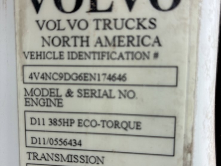2014-volvo-vnl-image-16