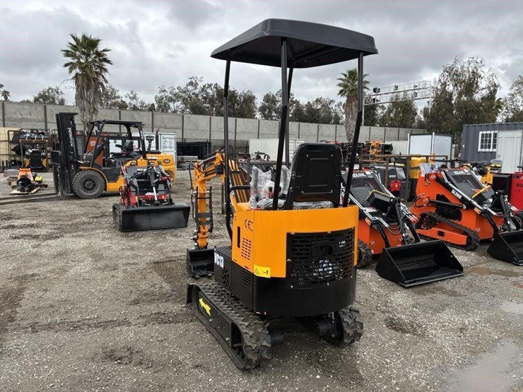 2026-vicsec-v13-hydraulic-excavator-image-4