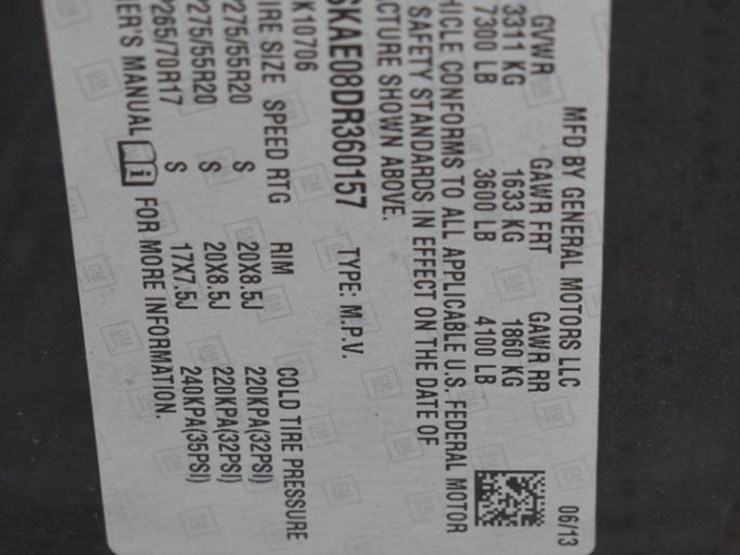 2013-chevrolet-tahoe-ls-image-15