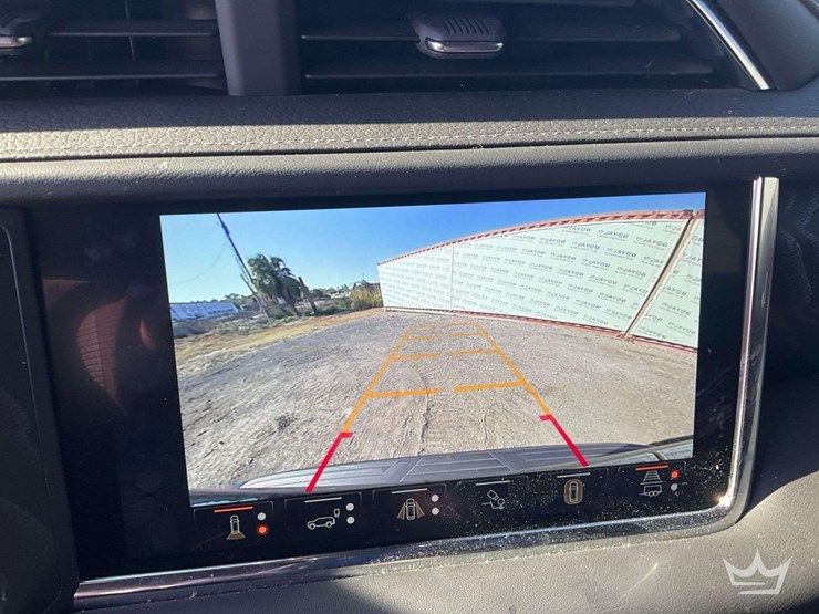 2024-gmc-yukon-denali-image-27