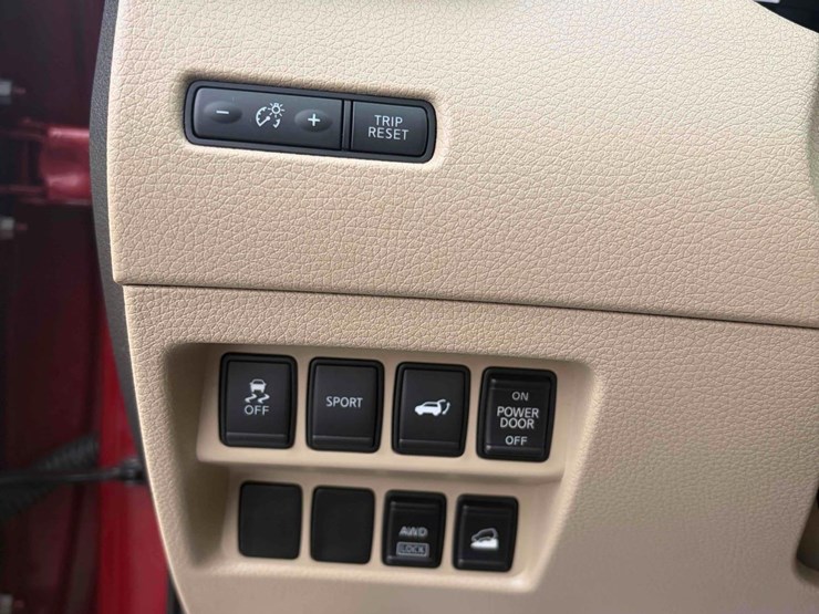 2014-nissan-rogue-sl-image-18