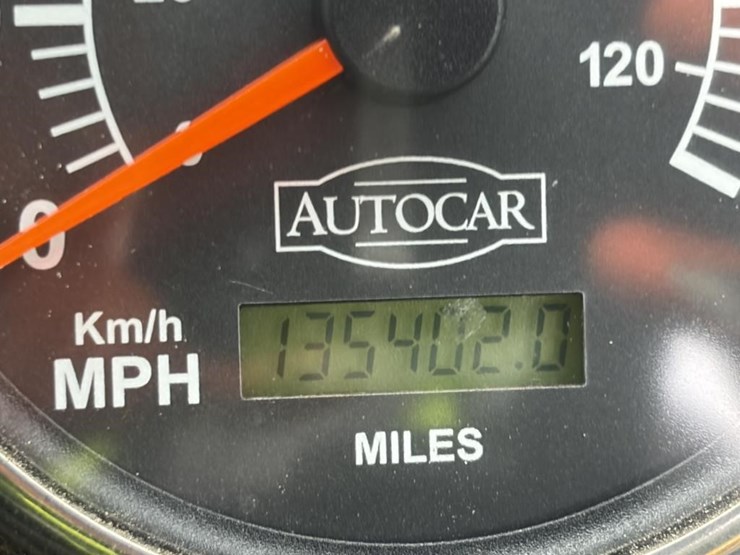 2008-autocar-wxr64-image-16