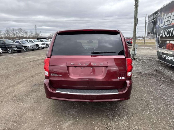 2019-dodge-grand-caravan-image-3