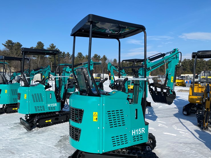 #5357-•-2026-unused-cfg-mini-excavator-image-5