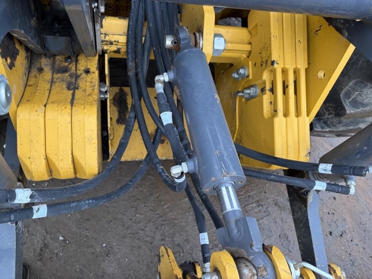 deere-210lep-image-21