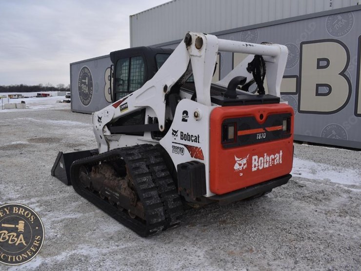 2021-bobcat-t870-image-51