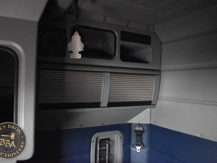 2007-peterbilt-379-image-45