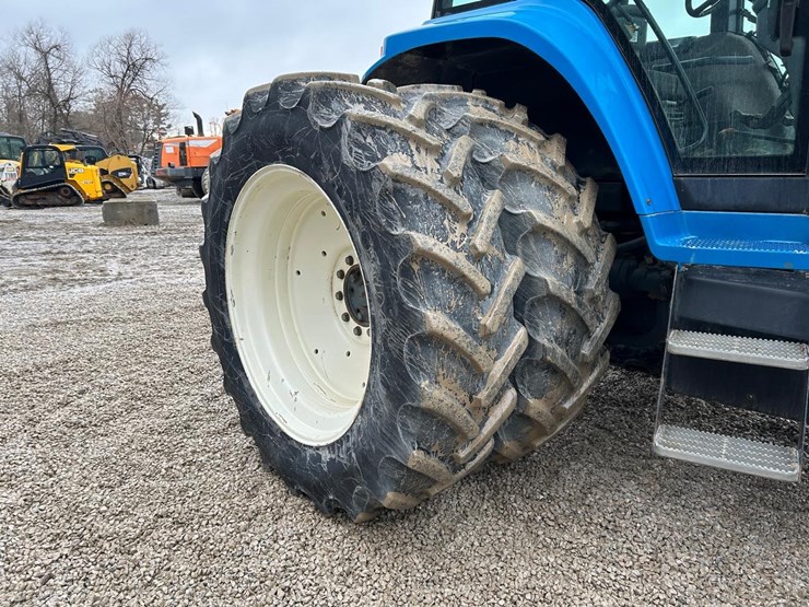 new-holland-8770-image-10