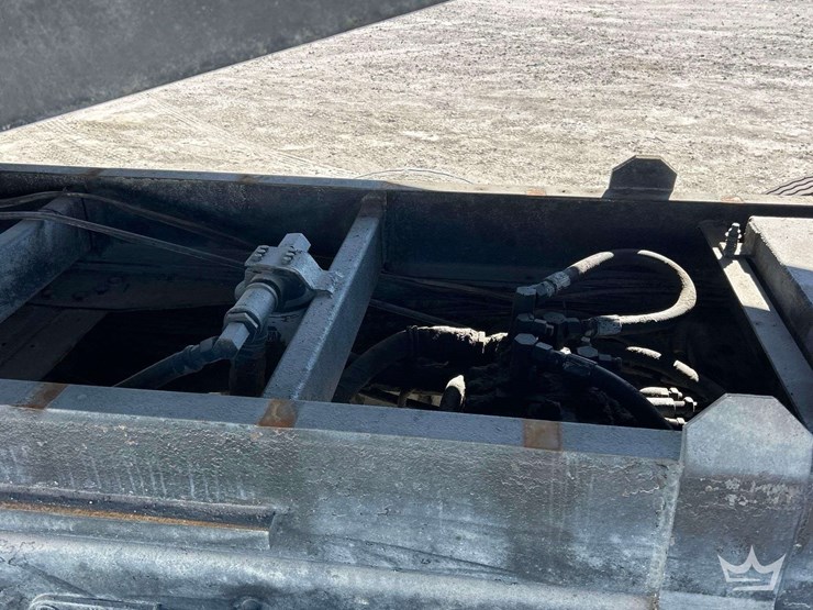 1995-ford-lt9000-image-38