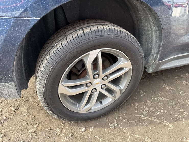 2016-chevrolet-equinox-image-10