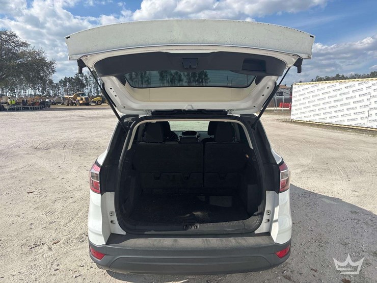 2017-ford-escape-image-20