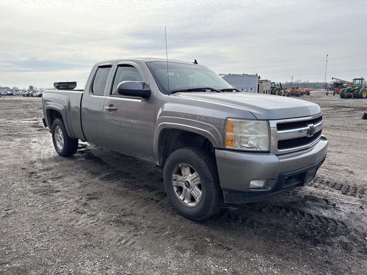 2008-chevrolet-silverado-1500-image-5