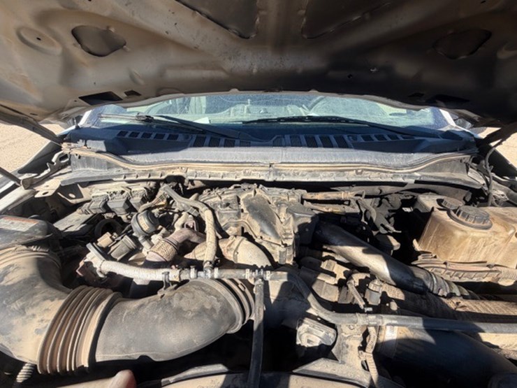 2018-ford-f550-image-54