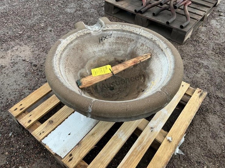concrete-fountain-bowl-image-3