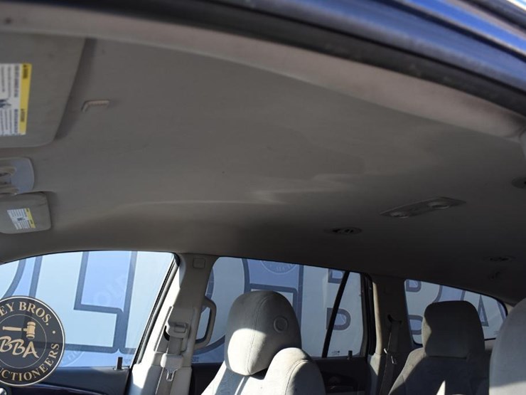 2015-buick-enclave-image-23