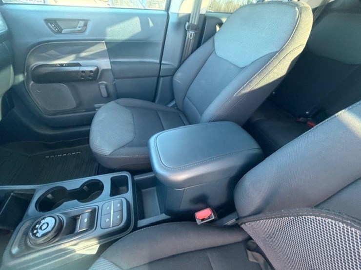 2022-ford-maverick-image-39