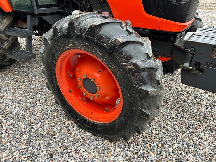 kubota-m9540-image-10