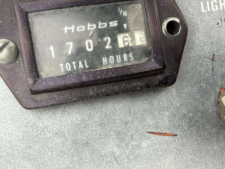 agco-allis-720-image-11