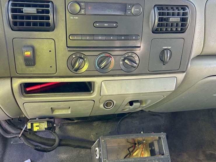 2007-ford-f250-image-17