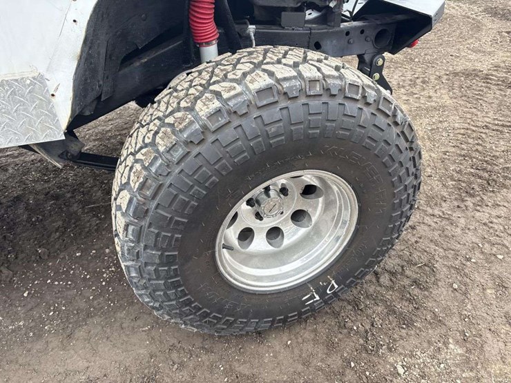 1999-jeep-wrangler-image-12