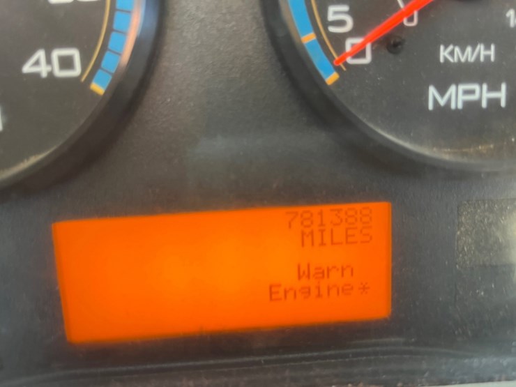 2008-international-workstar-7600-image-17