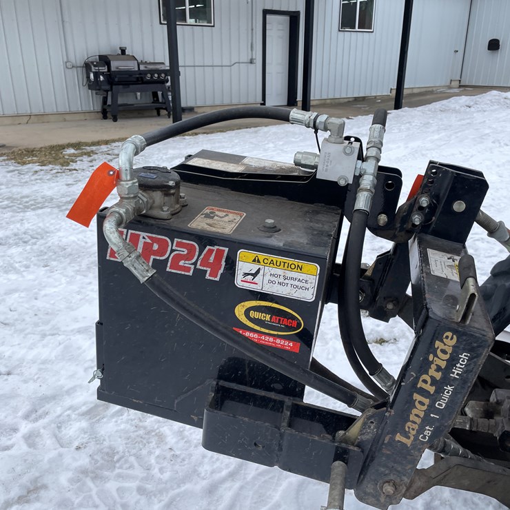 #7558 • HP24 Hydraulic Pump