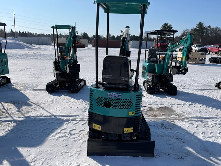 #5369-•-qh12r-mini-excavator-image-4