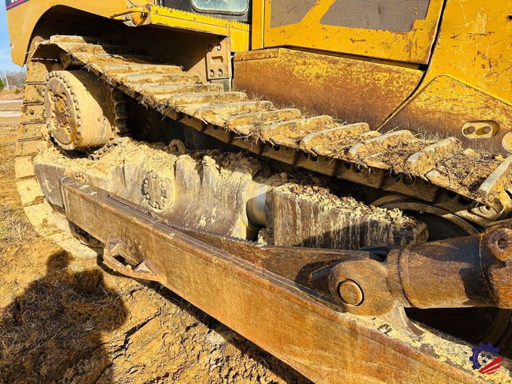 2005-caterpillar-d8t-image-56