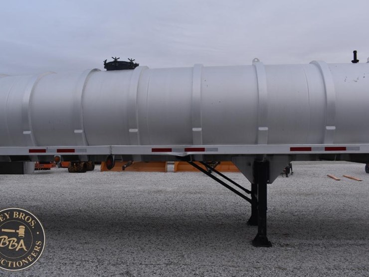 2008-troxell-tanker-image-37