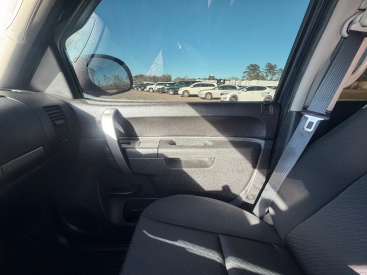 2012-chevrolet-k1500-image-42