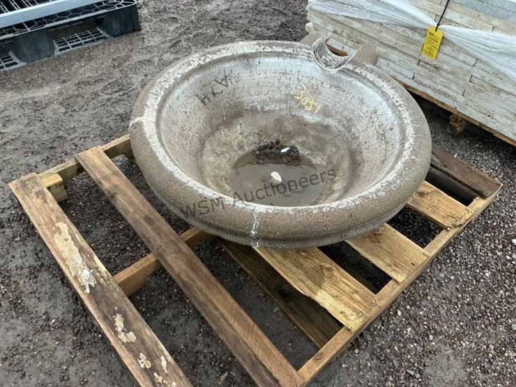 concrete-fountain-bowl-image-2