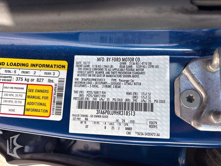 2017-ford-fusion-hybrid-sedan-image-5