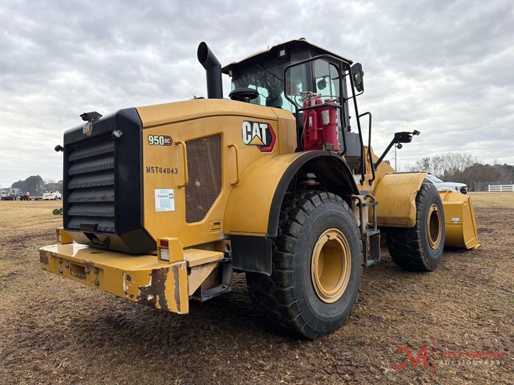 2021-caterpillar-950gc-image-2