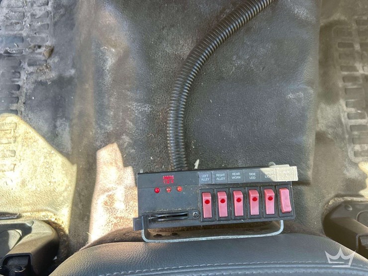 2015-ford-f350-image-19