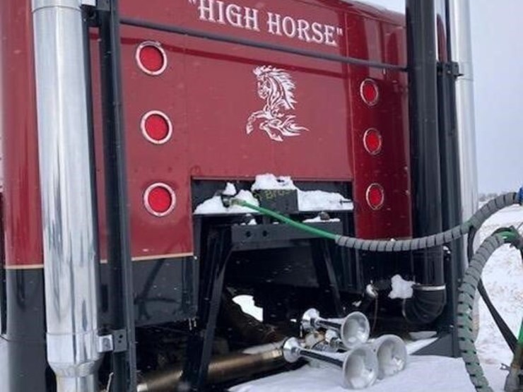 1983-marmon-110p-cab-over-engine-semi-truck-image-7