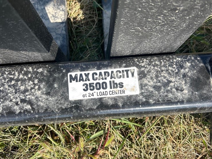 unused-48"-kivel-3,500lb-quick-attach-pallet-forks-image-4