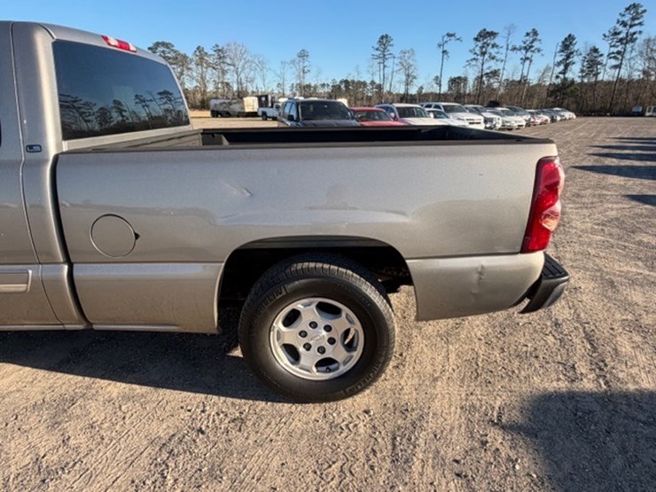 #448-•-2003-chevrolet-c1500-|-reconstructed-title-image-11