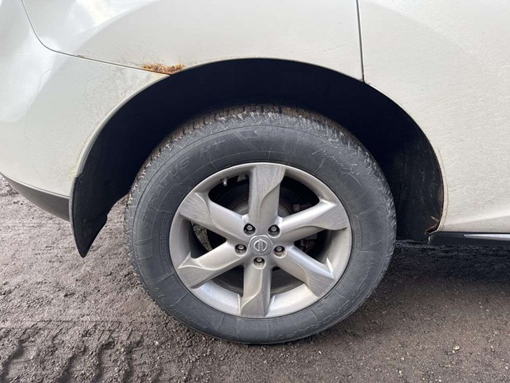 2010-nissan-murano-sl-image-8