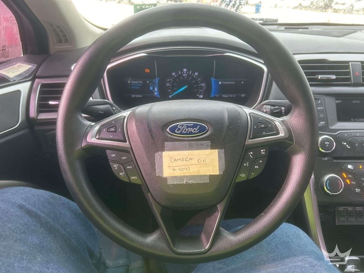 2017-ford-fusion-hybrid-sedan-image-14