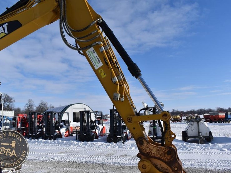 2018-caterpillar-313fl-image-30